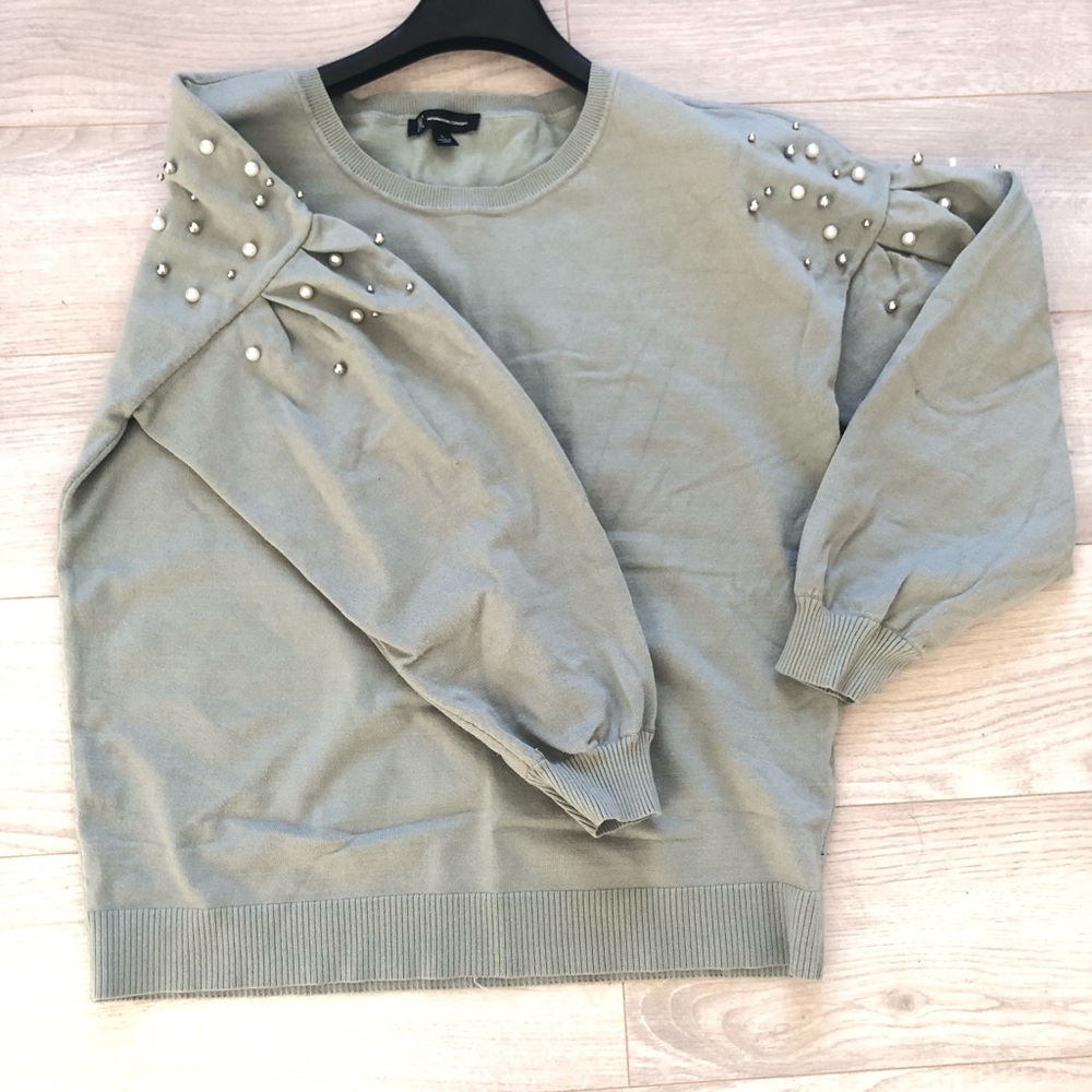 Green beaded long sleeve sweater. - Picture 2 of 4